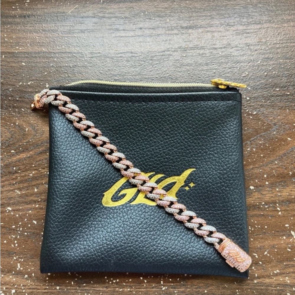GLD Two tone Iced Cuban Bracelet - Picture 2 of 5